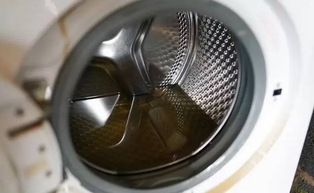 Untitled 24 - علت تمیز نشستن لباس در لباسشویی