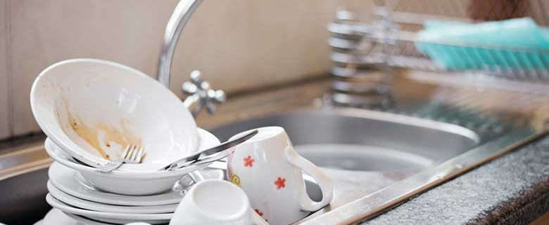 پاک کردن چربی روی ظروف / تولید زباله کمتر با استفاده از جوش شیرین - خدمات پشتیبان